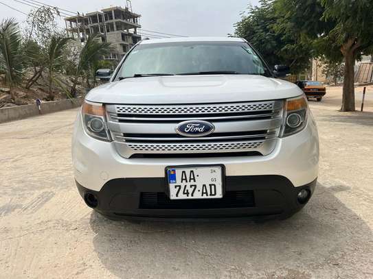Ford Explorer 7 place image 2