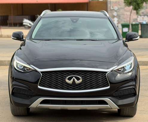 Infiniti QX30 2018 image 2
