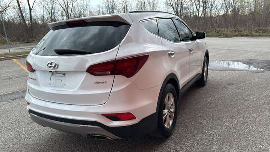 Hyundai Santa Fe 2017 image 7
