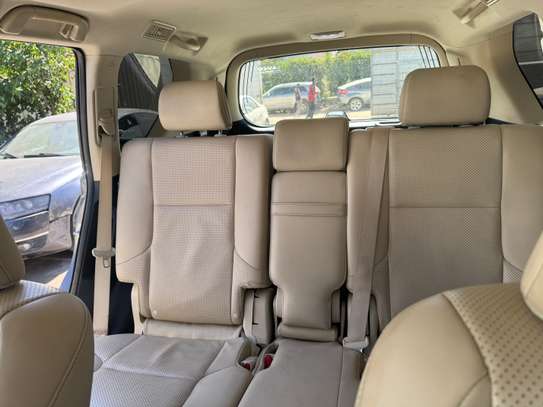 Lexus Gx-460 4.6l Année 2020 7 Places image 7