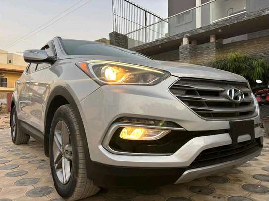 Hyundai Santafe 2018 image 5