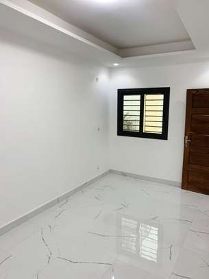 APPARTEMENT F3À LOUER À LA CITÉ CHEIKH AMAR image 3