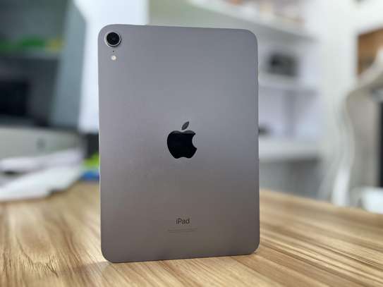 iPad mini (6th Generation) image 1