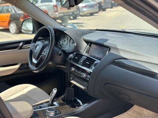 BMW x3 2017 venant 4 cylindres image 9