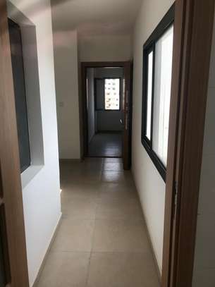 Appartement spacieux rue 10 image 1