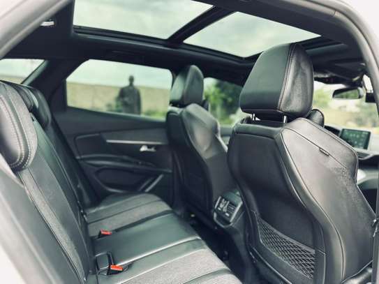 PEUGEOT 3008 GTLINE image 10