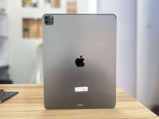 iPad Pro 12''  (5th Generation) image 1