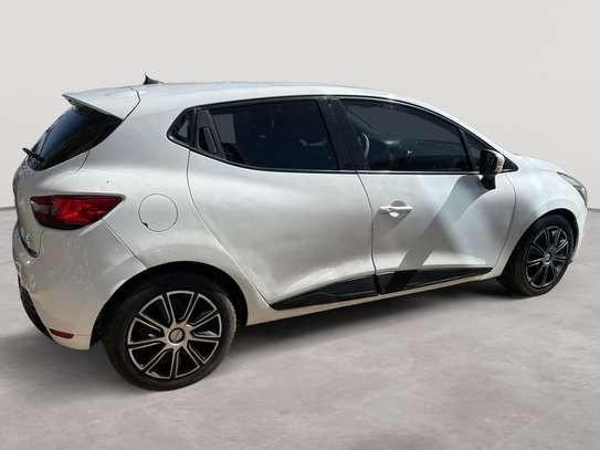 Renault Clio 2014 – Citadine économique et fiable image 8