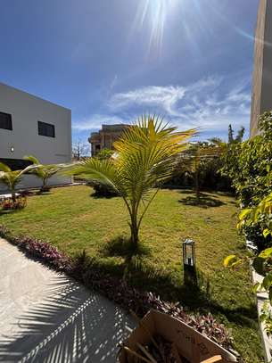 VILLA SDANDING image 9