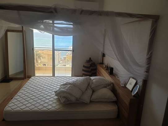 Appartement vue sur mer moderne image 1