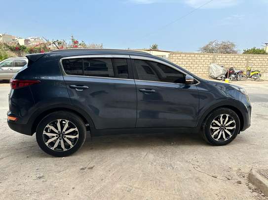Kia image 6