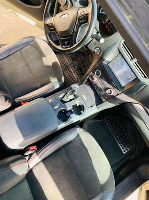Ford explorer 2020 7 places full options image 8