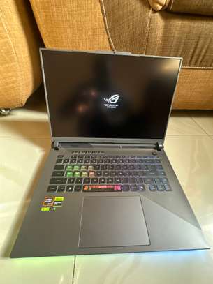 ASUS ROG Strix G16 2025| Ryzen 9| RTX 5060| 16GB| 1 To image 2