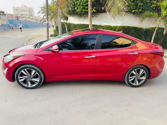 Hyundai Elantra LIMITED image 13