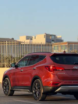 Hyundai Santa Fe 2017 Ultimate image 6