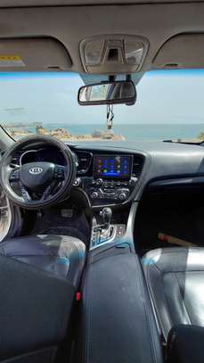 Kia Optima K5 berline blanche image 10