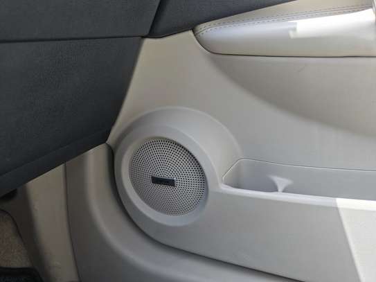 NISSAN QASHQAI +2 image 10