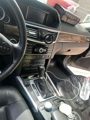 Mercedes e200 2014 image 5
