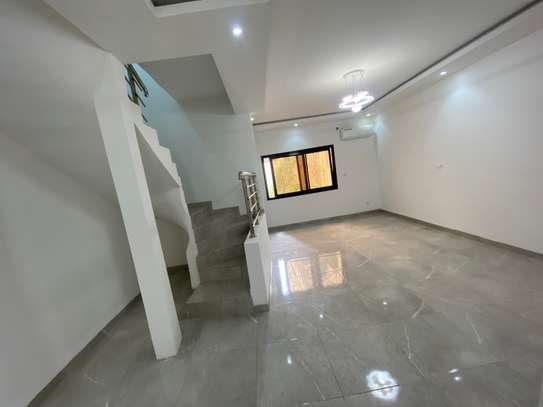 Magnifique Appartement Duplex au almadies image 13