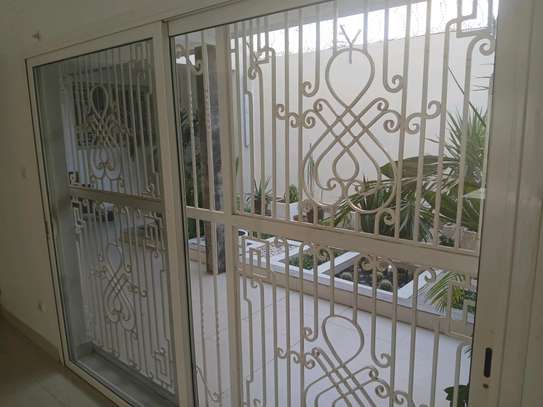 villa louer mermoz image 4