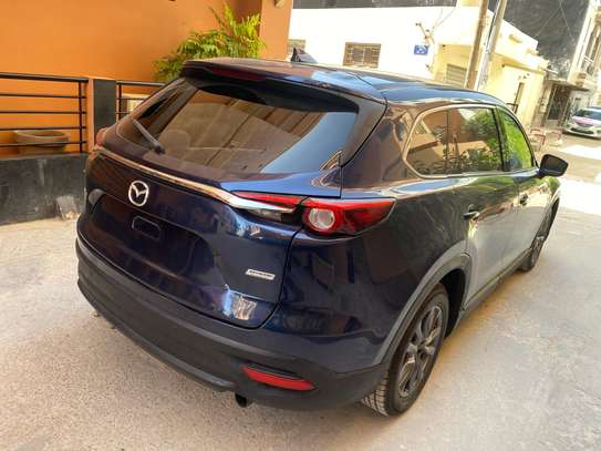Mazda cx9 image 3