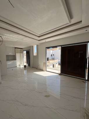 Almadies – Apparemment R+7 haut standing à vendre image 11