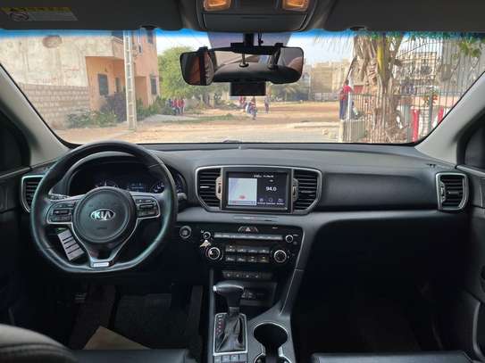 KIA SPORTAGE image 5