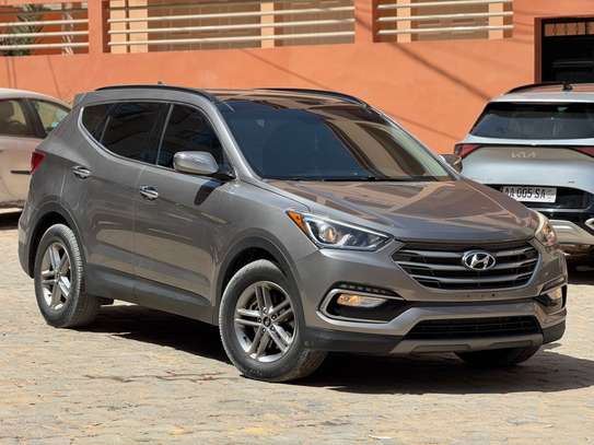 Hyundai santa fe image 3