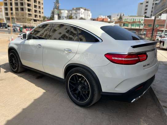 Mercedes benz GLE 450 AMG image 6