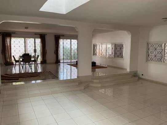 Villa à louer Almadies image 3