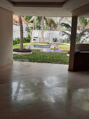 Appartement vue sur mer aux virages image 10