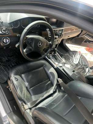 Mercedes e200 2014 image 3