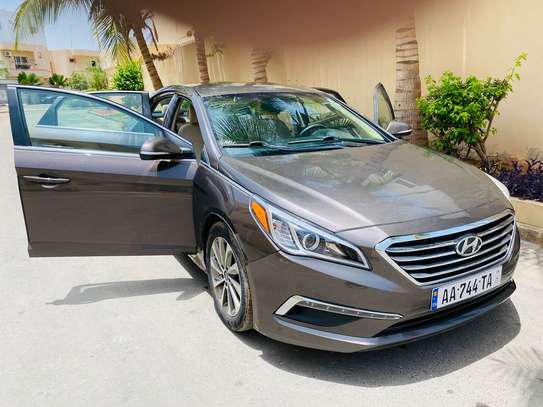 Hyundai Sonata full option image 7