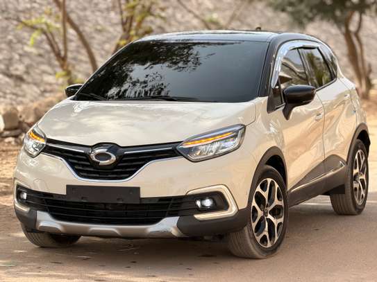 RENAULT QM3 2018 image 3