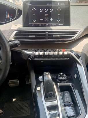 Peugeot 3008Gt 2018 image 10