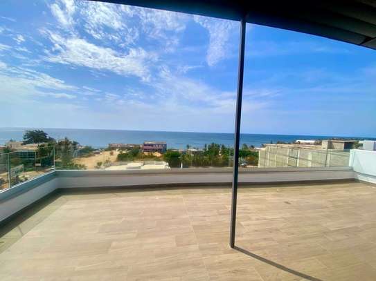Penthouse à louer aux Almadie vue mer terrasse privée image 1