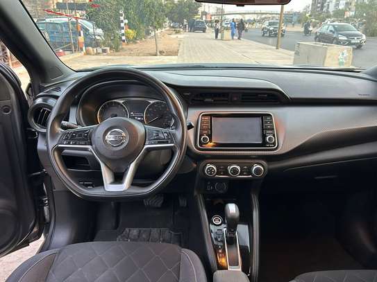 NISSAN KICKS image 11