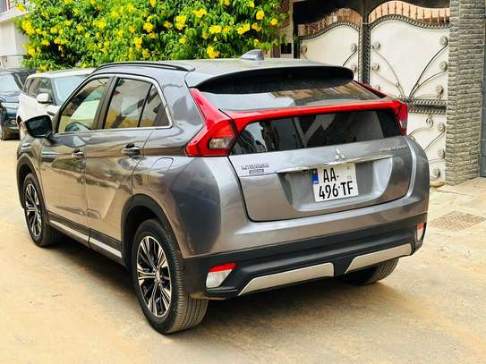 Location Mitsubishi Éclipse Cross image 9
