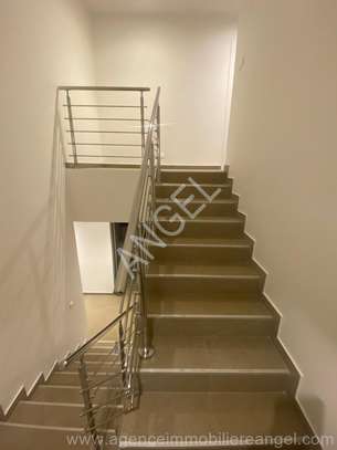 Ref_2795_SEY Appartement duplex à louer aux Almadies image 6
