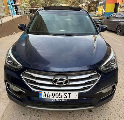 Hyundai Santa fe 2018 image 1