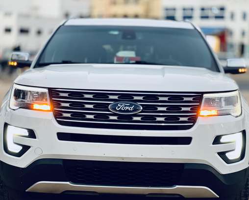 FORD EXPLORER PLATINUM 2017 image 1