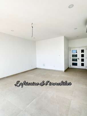 Appartement F4 à louer – Point E image 4