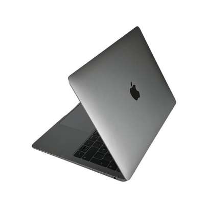 MacBook Air 13" (2019) image 1