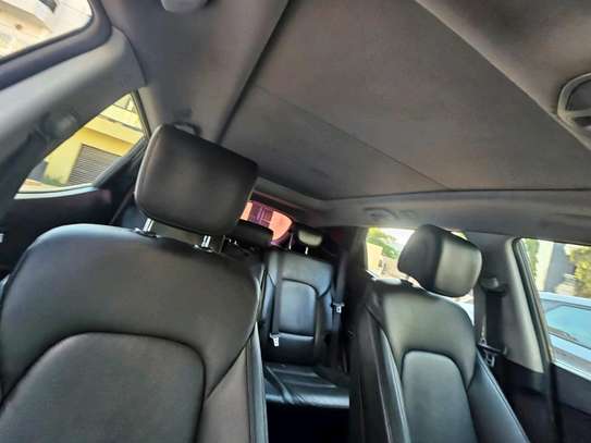 Location de voiture Hyundai image 6