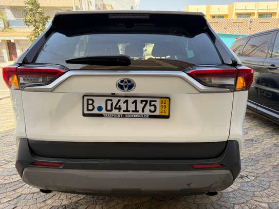 Rav4 image 7
