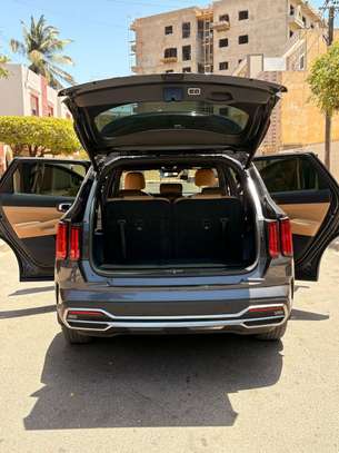 2022 Kia Sorento 7 place image 3