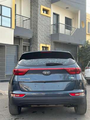 Kia sportage diesel image 7