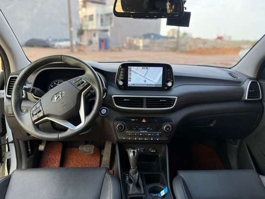 HUNDAI TUCSON  2019 image 6