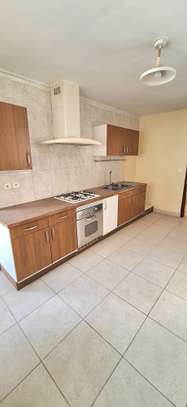 Cité Africa Grand F4 avec Vue sur mer- proche Corniche image 6