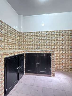 Studio à louer à la cité LSS image 6